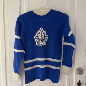 Vintage 1960s MAPLE LEAF Wool Jersey Children's size